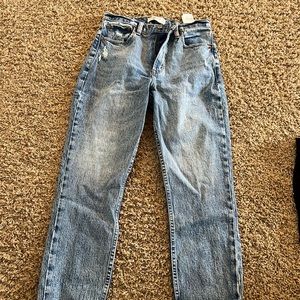 Abercrombie & Fitch mom high rise jeans!
